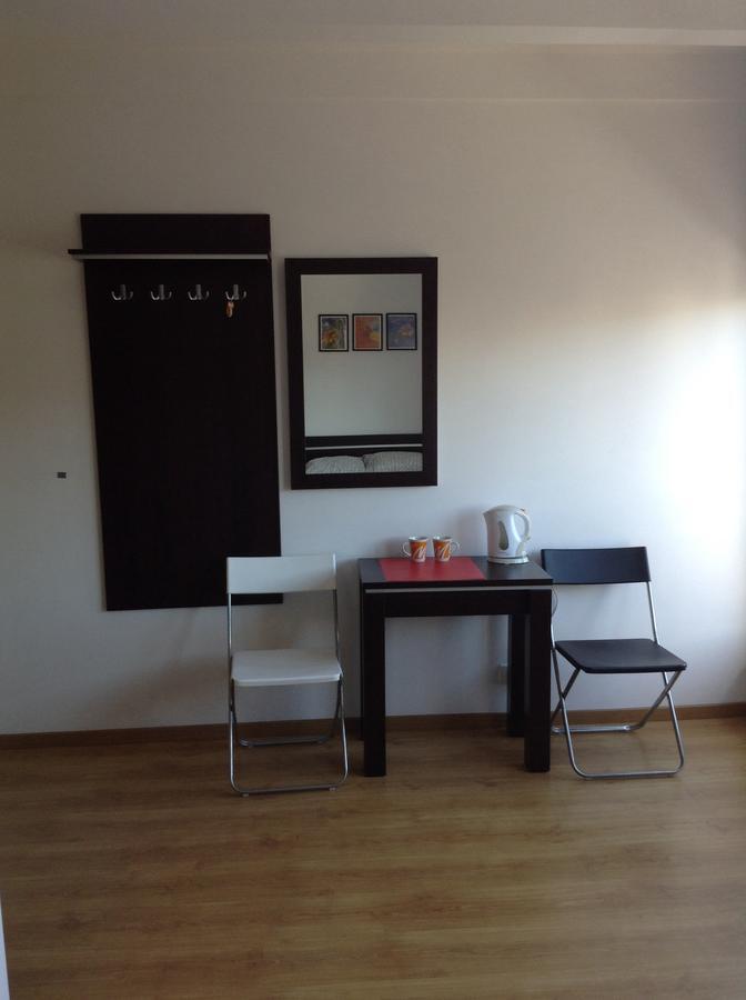 Lux Hostel - Z Prywatnymi Lazienkami 그디니아 외부 사진