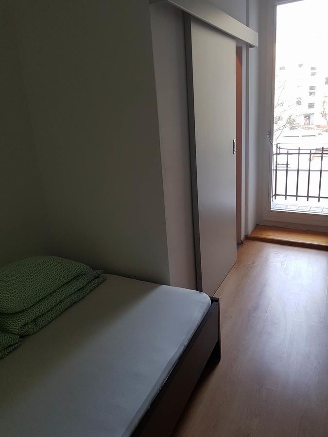Lux Hostel - Z Prywatnymi Lazienkami 그디니아 외부 사진